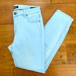 Buffalo Aubrey Mid-Rise Super Soft Pale Blue Capri Jeans - Size 10/30